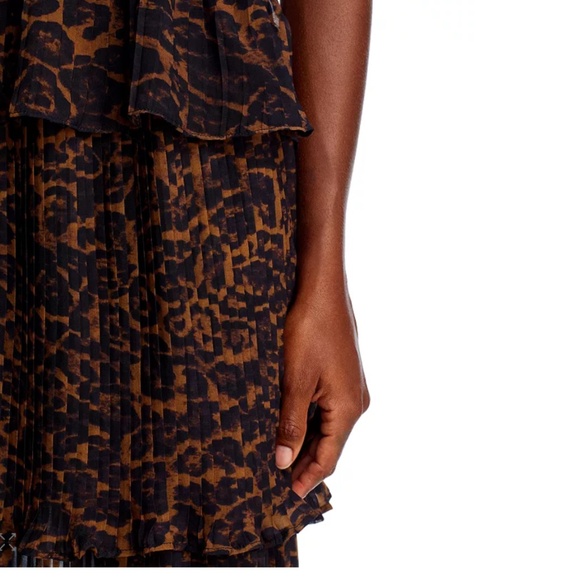 AQUA Leopard Pleated Tier Dress – Size L – NWT – $148 Retail - Picture 2 of 7